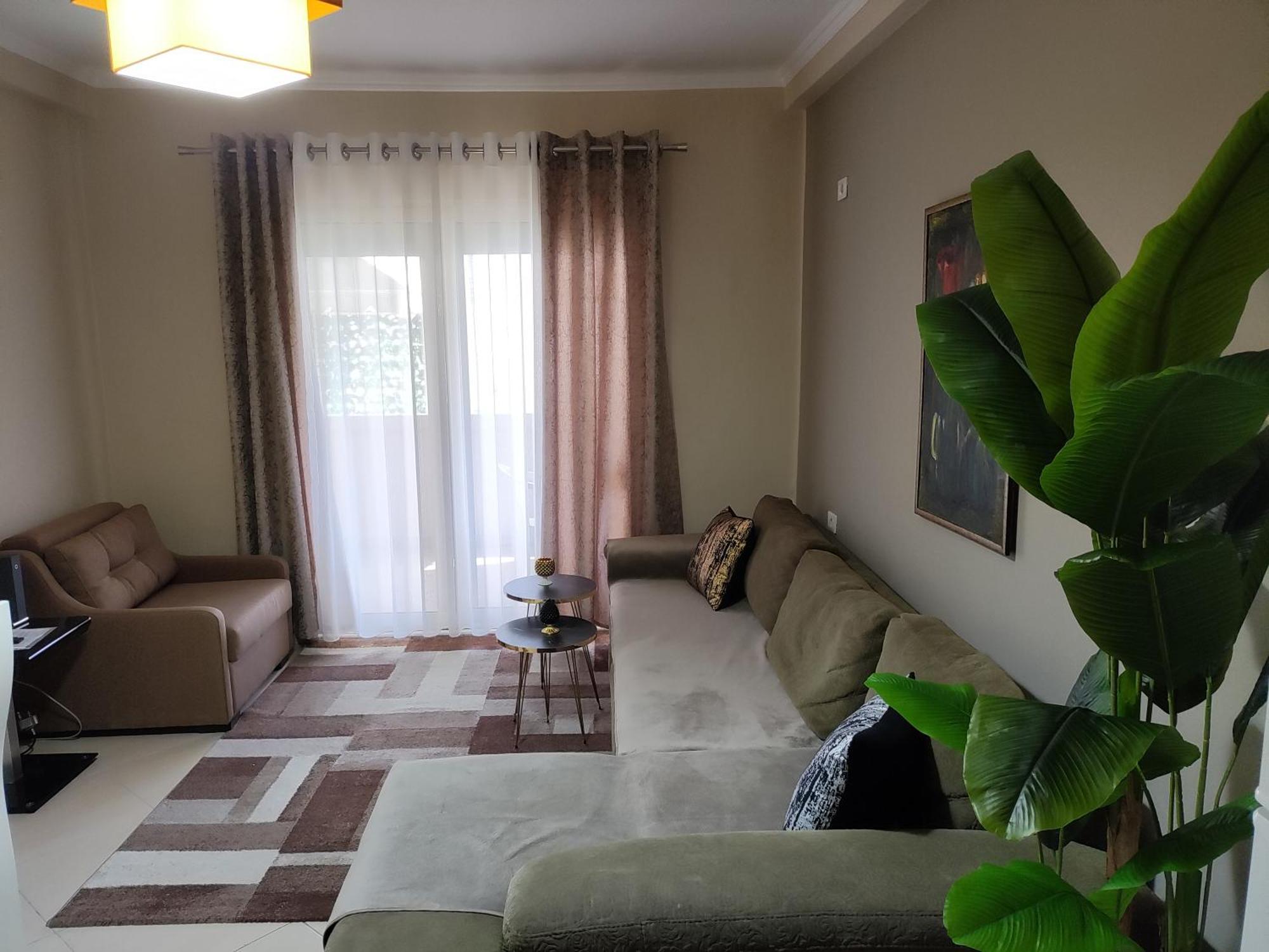בראט Guest House Shyti מראה חיצוני תמונה